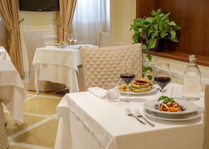 Donna Laura Palace By Omnia 4*