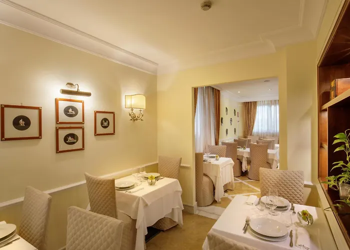 Hotel Donna Laura Palace By Omnia