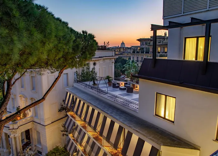 Donna Laura Palace By Omnia 4* Roma
