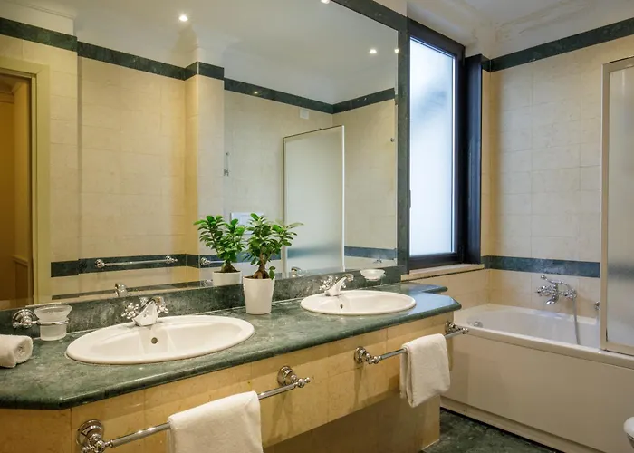 Donna Laura Palace By Omnia 4*