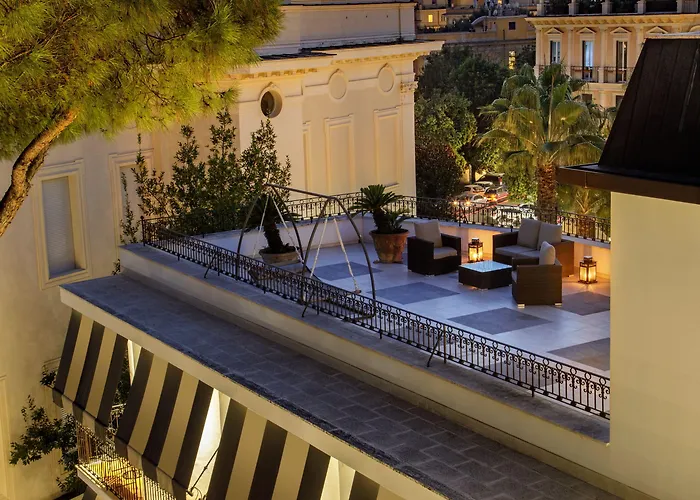 Hotel Donna Laura Palace By Omnia 4*